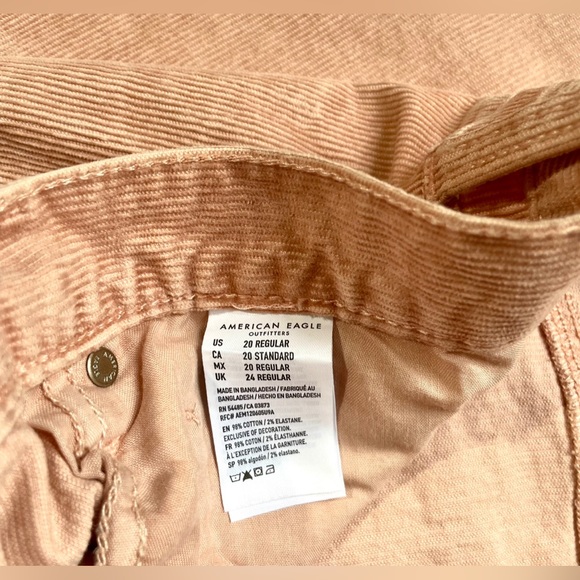NEW American Eagle Plus Size Corduroy Super Stretch Mom Jeans - Picture 5 of 7